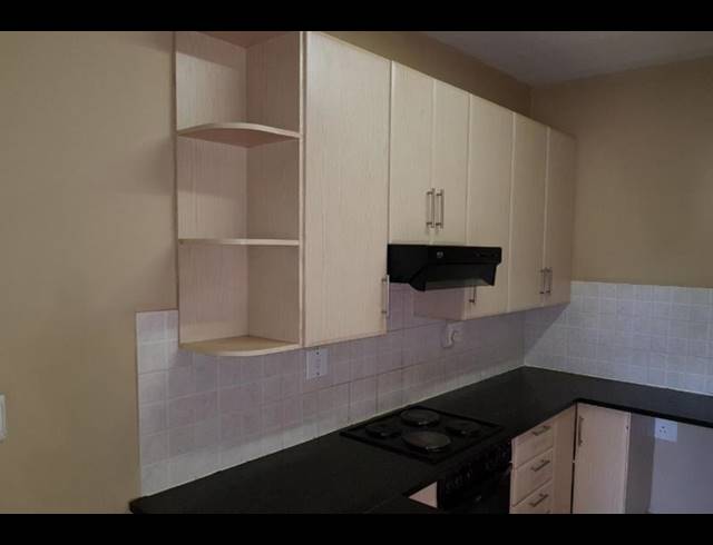 2 BEDROOM APARTMENT FOR SALE IN DASSIE RAND